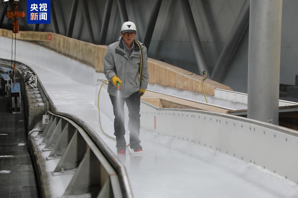 九游体育：再续冰雪奇缘！“雪游龙”准备就绪这些冰雪盛事将开启→(图1)