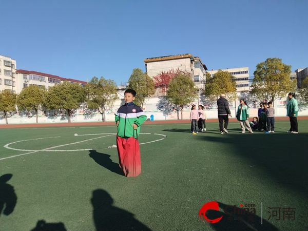 传承奥运精神争做强国少年——驻马店市第二小学2024年冬季趣味运动会(图4)