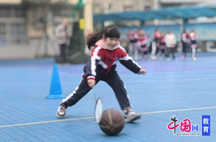 人人参与运动成都龙泉驿义和小学举行2024年冬季集体运动会(图4)