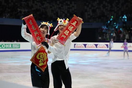 九游体育网站：冰上运动火热、冰雪旅游“拼图”就位上海变身冰雪消费“热地”(图6)