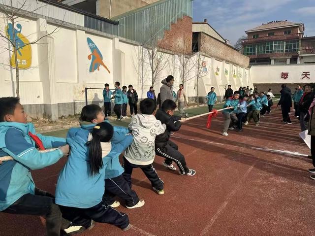 灞桥区江尹小学举行2024年冬季趣味运动会(图6)