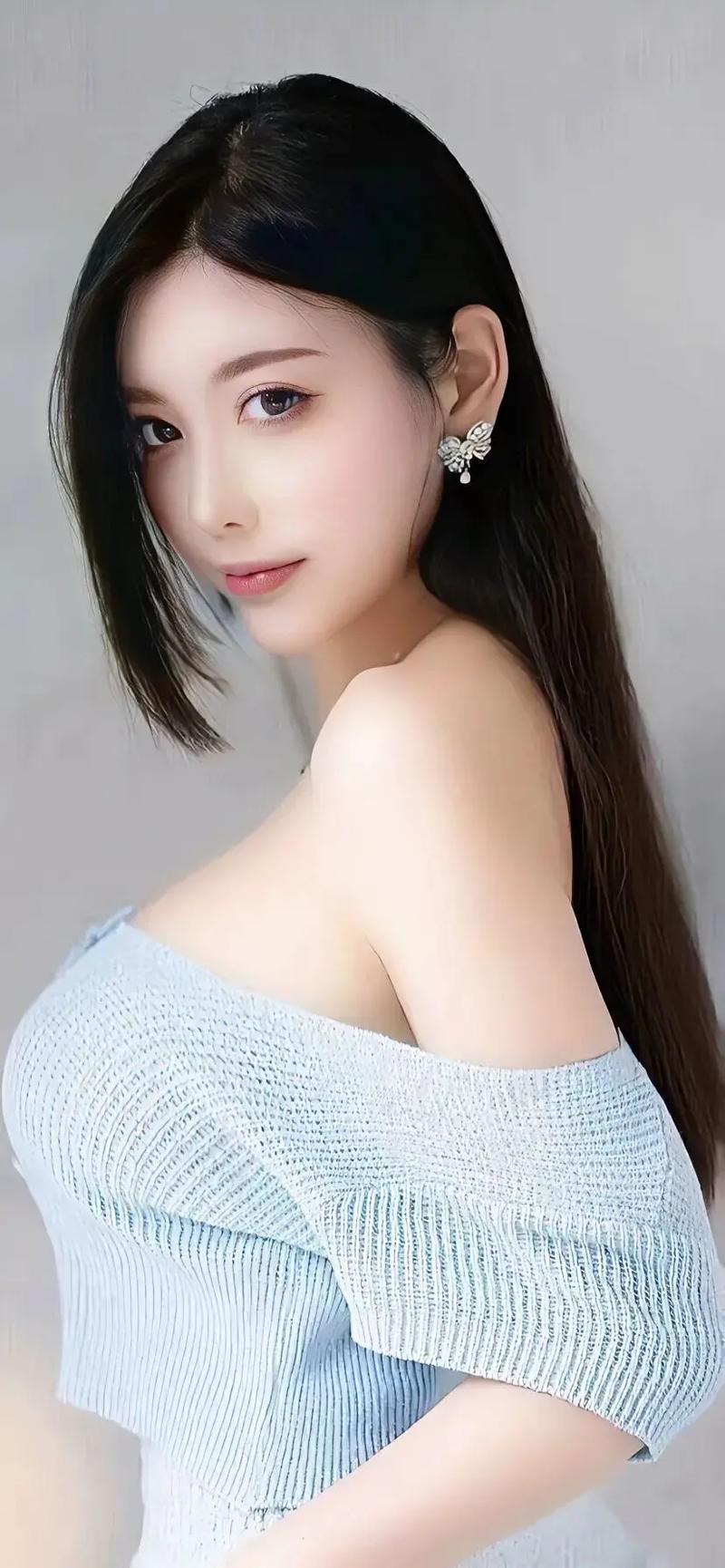 班花做生物课的肉教V(图1)