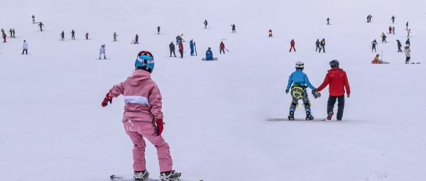 卡宾滑雪摘牌资本市场的“雪道”为何难行？(图2)