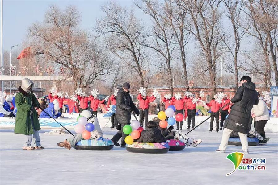 九游体育网站：共赴冰雪之约鸡西举办第二届全民冬季运动会(图4)