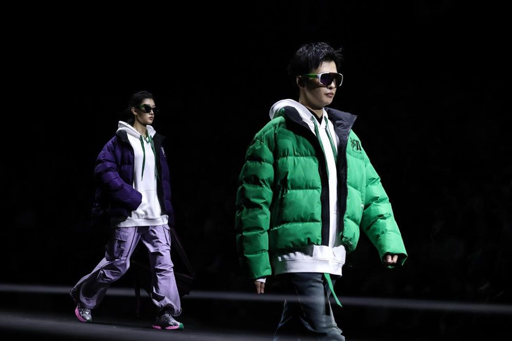 第33届“真维斯杯”总决赛在京举行代言人王一博2024秋冬系列全新发布(图1)