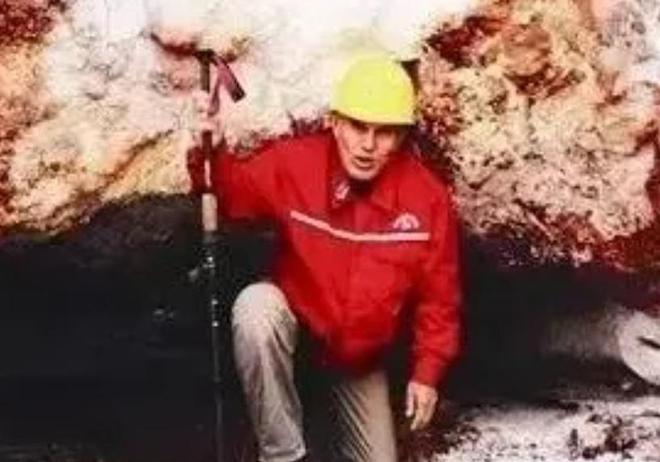 九游体育网站：美国弃婴被北京夫妻收养成为我国著名地质学家很讨厌被叫老外(图8)