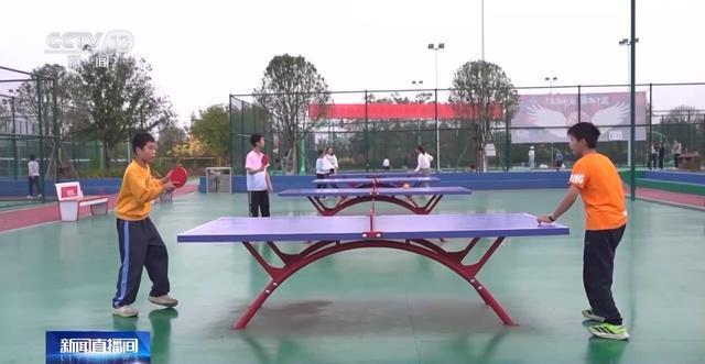 九游体育网站：绿茵经济“踢”出大市场小城赛事拉动12亿消费(图4)