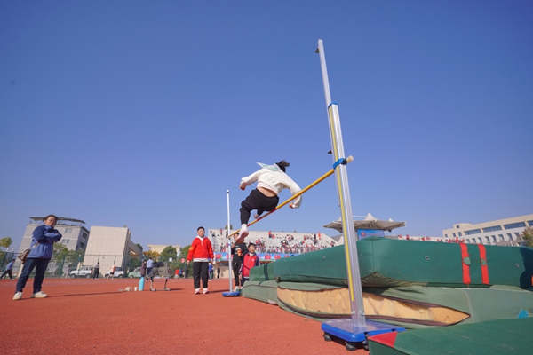 宿松县城关初中2025年冬季田径运动会盛大开幕(图3)