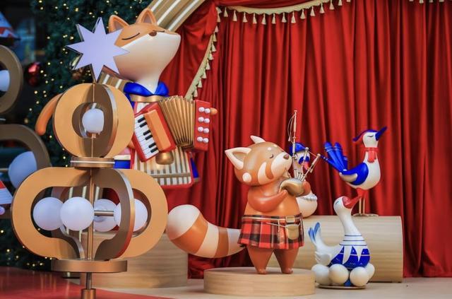 点亮上海冬季新地标这些商场都想做TOP岁末目的地！(图1)