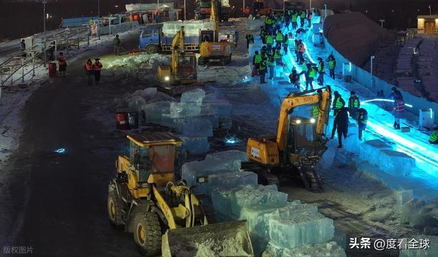 沸腾全网！哈尔滨冰雪大世界夜建名场面今年必火的冬日顶流(图13)