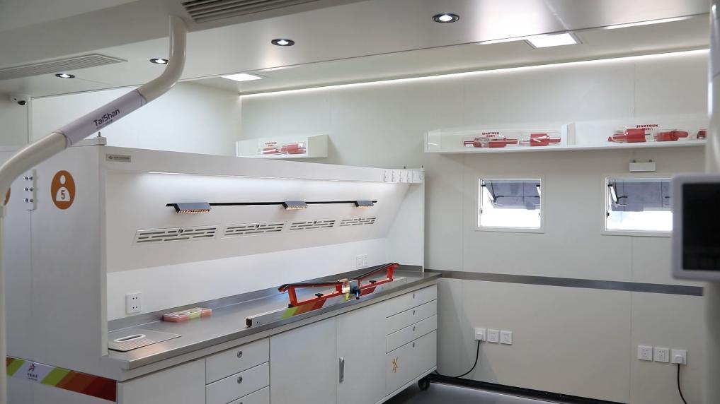 九游体育网站：新华视点丨冰雪经济“冷资源”激发产业发展“热活力”(图14)