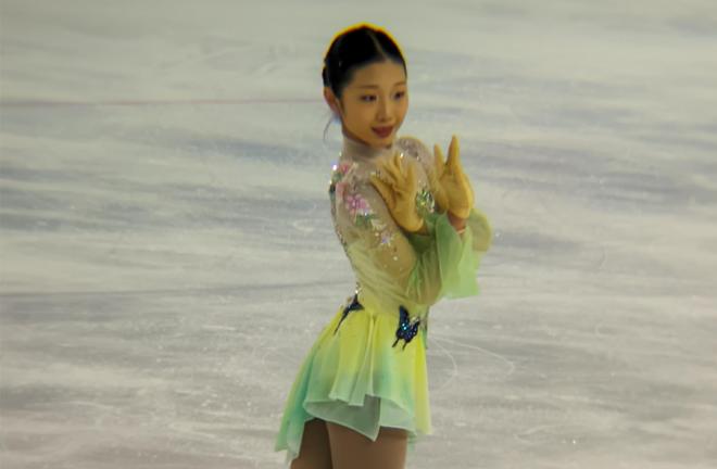 九游体育：20885分夺冠！中国14岁花滑天才少女崛起：美如精灵力压朱易(图3)