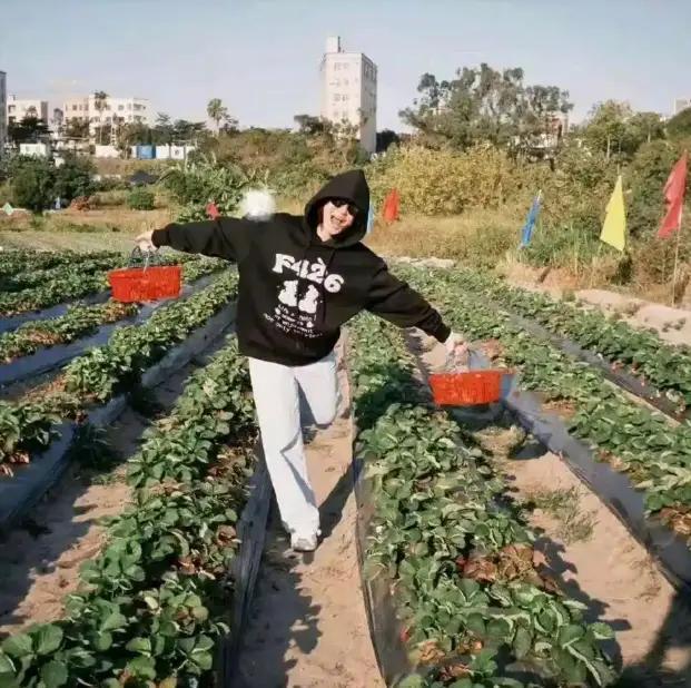 18岁全红婵长发亮相!双子星格局生变发育关成最大考验(图4)