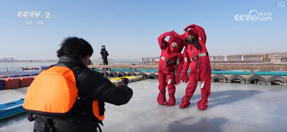 从“观赏”到“玩转”冰雪消费新趋势、新亮点持续拓展冬季消费新空间(图15)