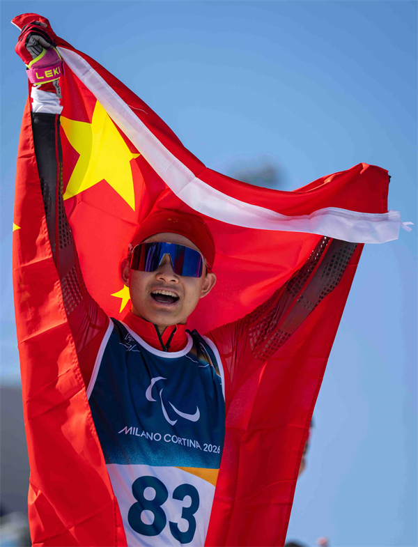 九游体育:蔡佳云:我对祖国一诺“三”金(图6)