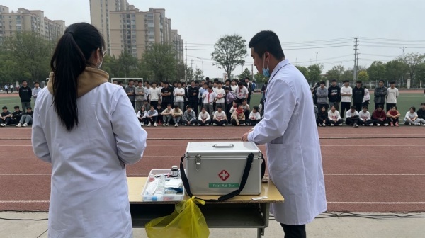 龙腾狮跃燃赛场少年逐梦展锋芒——定远县炉桥一小教育集团2026年春季田径运动会圆满落幕(图5)